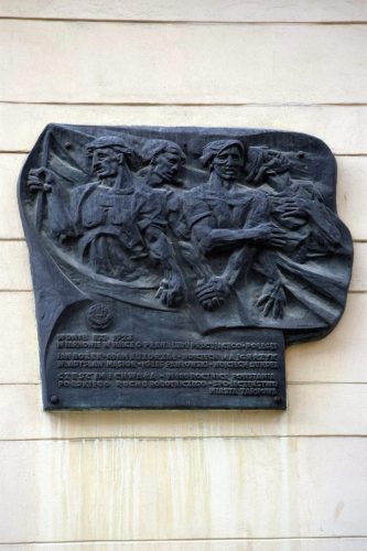 1 Obchody Święta Pracy w Tarnowie – hołd dla ofiar strajku z 1923 roku