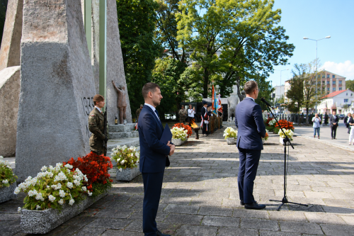 16-copy 1 września w Tarnowie. Pamięć o ofiarach wojny i odpowiedzialność za wolność