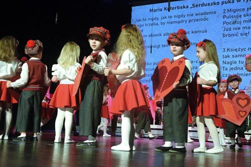 dsc-2059-edytowano-copy "Historia z rodzinnego albumu" - widowisko taneczno - muzyczne z okazji Dnia Babci i Dziadka