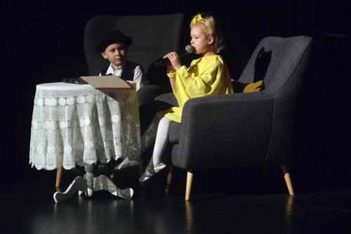 dsc-2094-edytowano-copy "Historia z rodzinnego albumu" - widowisko taneczno - muzyczne z okazji Dnia Babci i Dziadka