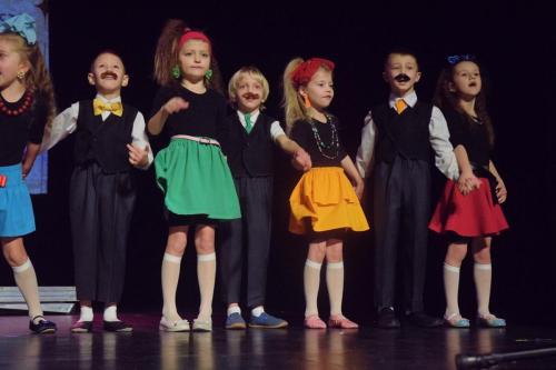 dsc-2171-edytowano-copy "Historia z rodzinnego albumu" - widowisko taneczno - muzyczne z okazji Dnia Babci i Dziadka