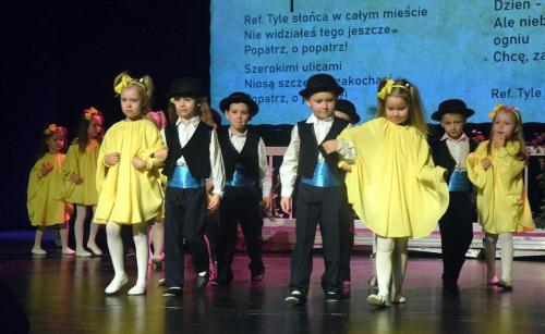 dsc-2206-edytowano-copy "Historia z rodzinnego albumu" - widowisko taneczno - muzyczne z okazji Dnia Babci i Dziadka