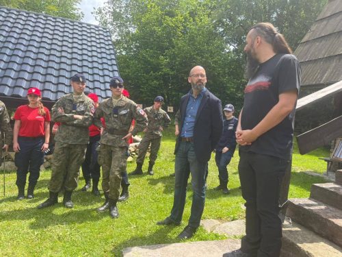 9 I Tarnowski Złaz Śladami Żołnierzy AK — lekcja historii i patriotyzmu