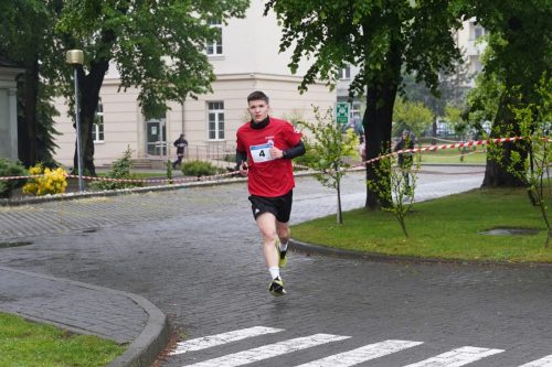 Bieg-17 VII Bieg Memoriałowy im. Rektora Stanisława Komornickiego w Akademii Tarnowskiej