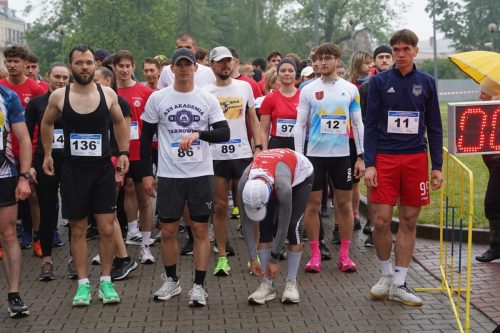Bieg-3 VII Bieg Memoriałowy im. Rektora Stanisława Komornickiego w Akademii Tarnowskiej
