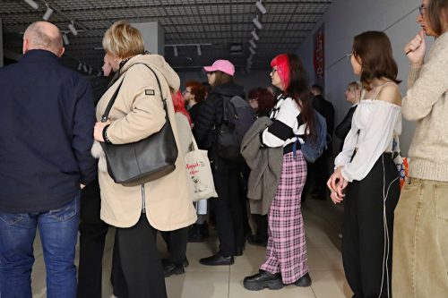 6-copy „Młoda sztuka w przestrzeni publicznej”