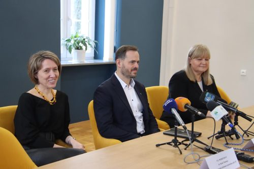 4a-copy Konferencja prasowa nowych władz Akademii Tarnowskiej