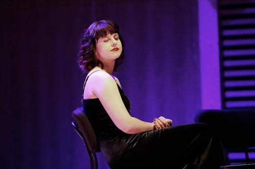 27 A NADZIEJA NIECH BĘDZIE W NAS" - najmniejsza scena świata