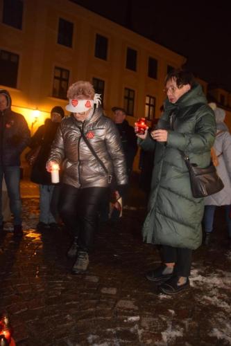 1-copy „Światło Pamięci dla Pawła Adamowicza – Tarnów przeciw nienawiści”