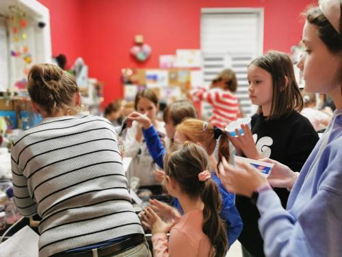 11 NOWY CYKL: MIEJSCA PRZYJAZNE DZIECIOM – FUNDACJA PRACOWNIA KREATYWNA