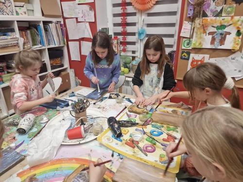 35 NOWY CYKL: MIEJSCA PRZYJAZNE DZIECIOM – FUNDACJA PRACOWNIA KREATYWNA