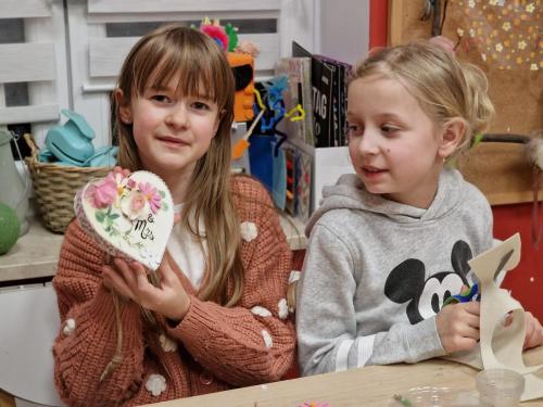 43 NOWY CYKL: MIEJSCA PRZYJAZNE DZIECIOM – FUNDACJA PRACOWNIA KREATYWNA