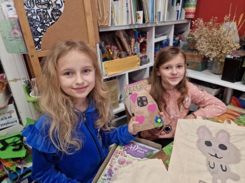 47 NOWY CYKL: MIEJSCA PRZYJAZNE DZIECIOM – FUNDACJA PRACOWNIA KREATYWNA