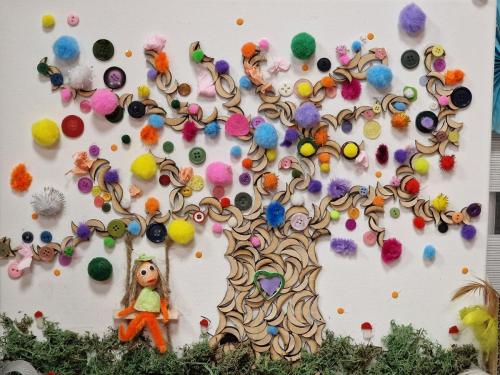 50 NOWY CYKL: MIEJSCA PRZYJAZNE DZIECIOM – FUNDACJA PRACOWNIA KREATYWNA