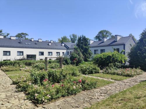 453432676_896411919184505_5666857900896914184_n Cykl: Cudze chwalicie...ZAZ Słoneczne Wzgórze