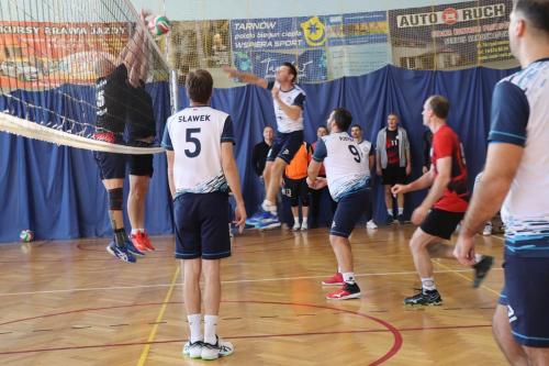 img-5715-edytowano-copy Amatorska Liga Siatkówki Małopolskiego TKKF - (strefa Tarnów)