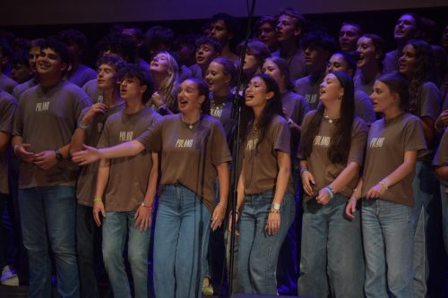 13 Johnson Ferry Baptist High School Choir w Tarnowie