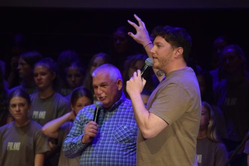 7 Johnson Ferry Baptist High School Choir w Tarnowie