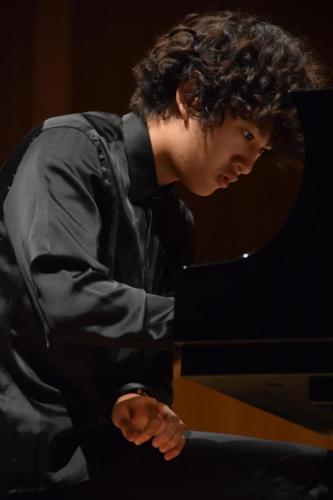 dsc-1564-copy Wieczór pianistyczny "Dookoła świata z Chopinem i Lisztem"