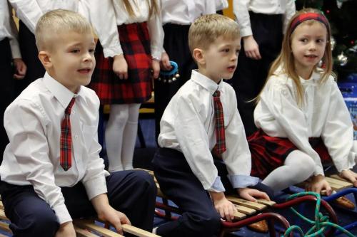 26 Przedszkole Publiczne Nr 33 w Tarnowie - realizator projektu "Aniołkowe Granie"...