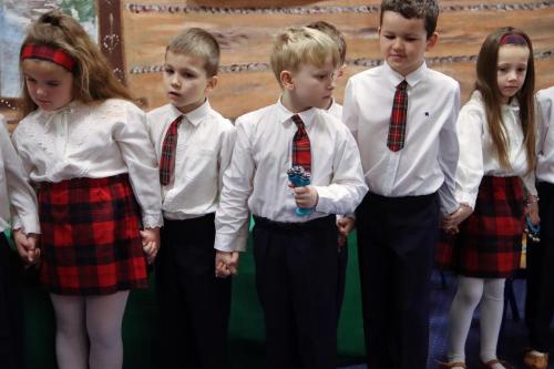 41 Przedszkole Publiczne Nr 33 w Tarnowie - realizator projektu "Aniołkowe Granie"...