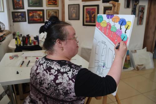 447414940_860799292745768_1270357902158430899_n Zakończono trwający przez cztery dni II Integracyjny Plener Malarski "Pejzaże Tarnowskiej Starówki"