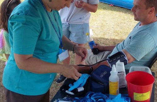 Jedna-z-plenerowych-akcji-CZT-promuj_C4…cych-zdrowie-w-przeszL‚oL›ci-3 CZT partnerem Arabian Horse Championship