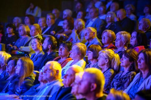 2 Koncert "Z arią i piosenką przez świat"