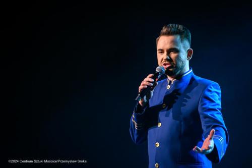 PS2_4432 Koncert "Z arią i piosenką przez świat"