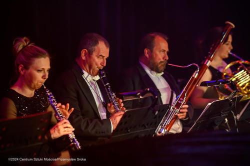 PS2_4435 Koncert "Z arią i piosenką przez świat"