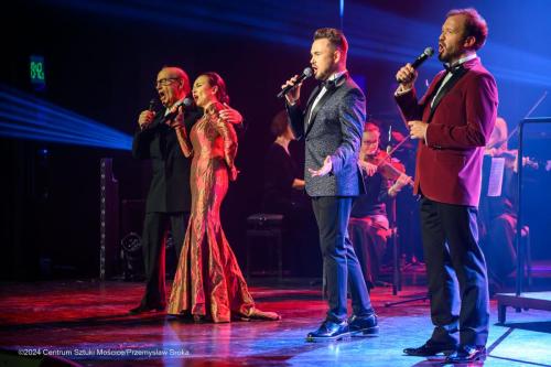 PS2_4503-Male-2023-2 Koncert "Z arią i piosenką przez świat"