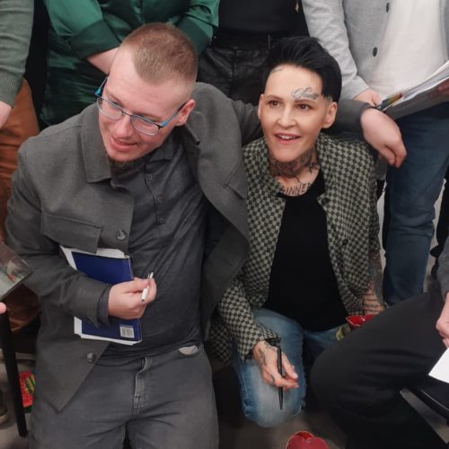 2025-11-14-Autentyczni-nagranie-odcina-9-i-10-Chylinska-Malenczuk-18 Nie chodzi o komfort rozmowy. Chodzi o zdolność pozostania w relacji