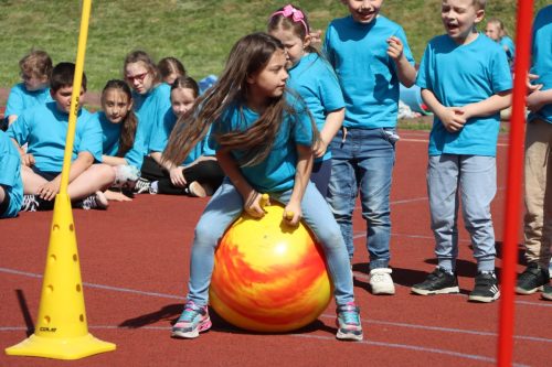 30 Szkoła Podstawowa Integracyjna nr 25 w Tarnowie uczestnikiem ogólnopolskiej akcji Niebieskie Igrzyska 2025