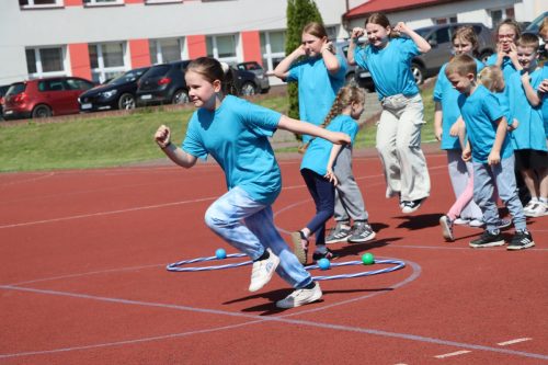 39 Szkoła Podstawowa Integracyjna nr 25 w Tarnowie uczestnikiem ogólnopolskiej akcji Niebieskie Igrzyska 2025