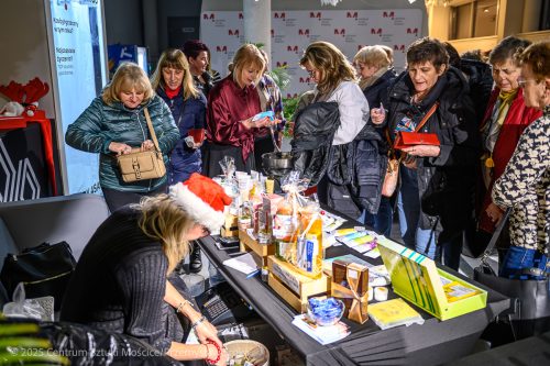 Babski17 Atmosfera świąt - Babski Poniedziałek z Mikołajem w tle