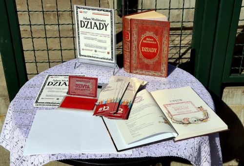 0-copy Ogród Sensoryczny w Parku Strzeleckim - NARODOWE CZYTANIE 2026 - ADAM MICKIEWICZ "DZIADY"