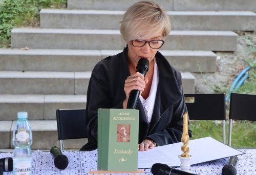 19-copy Ogród Sensoryczny w Parku Strzeleckim - NARODOWE CZYTANIE 2026 - ADAM MICKIEWICZ "DZIADY"
