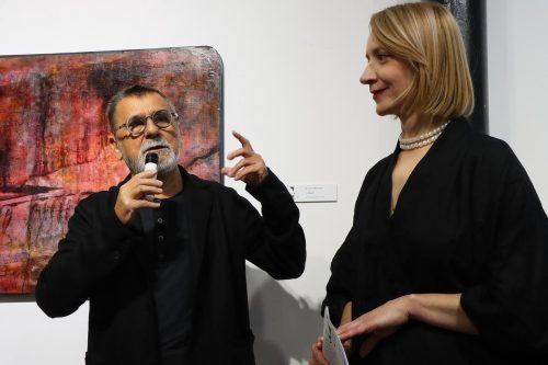 5-copy „Wystarczy kwadrans”. Obrazy Andrzeja Walczaka w Galerii na Dworcu