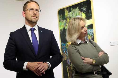 img-5892-edytowano-copy „Wystarczy kwadrans”. Obrazy Andrzeja Walczaka w Galerii na Dworcu