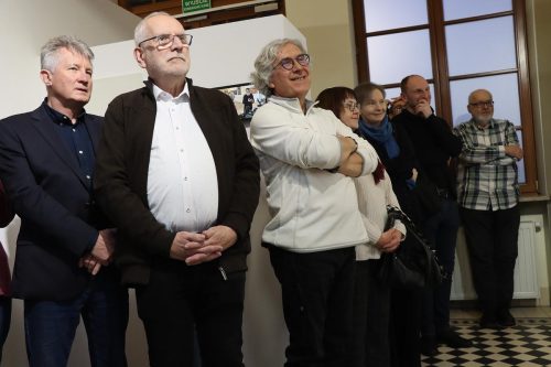 img-5896-edytowano-copy „Wystarczy kwadrans”. Obrazy Andrzeja Walczaka w Galerii na Dworcu