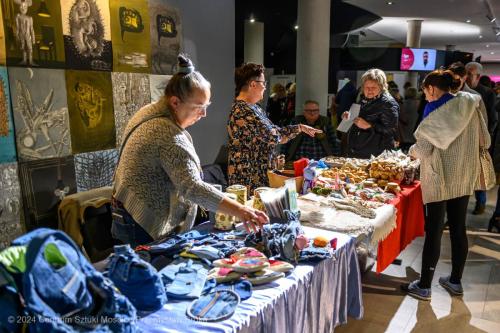 BP-Listy-do-M-32 CSM - Babski Poniedziałek – Listy do M. Pożegnania i powroty