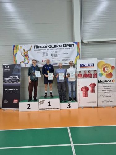 583793325_33725381203727997_6726350569856157471_n Małopolska Open – Turniej Badmintona 15.11.25
