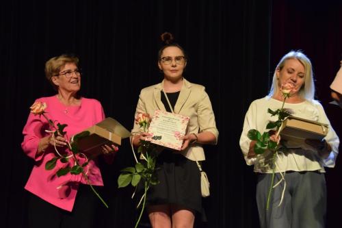 28 XXII Między przedszkolny Przegląd Teatralny Snują się, snuj bajeczko