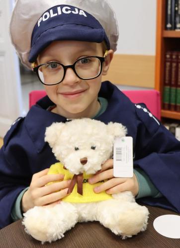 9 Bajkostwory na balu! Karnawałowa zabawa w Bibliotece Pedagogicznej