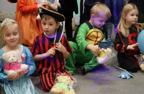 img-1524-edytowano-copy Bajkostwory na balu! Karnawałowa zabawa w Bibliotece Pedagogicznej