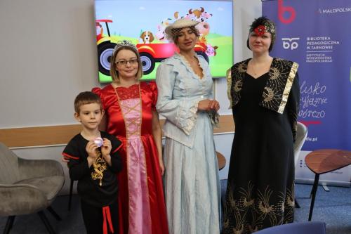 img-1657-copy Bajkostwory na balu! Karnawałowa zabawa w Bibliotece Pedagogicznej