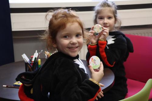 img-1683-copy Bajkostwory na balu! Karnawałowa zabawa w Bibliotece Pedagogicznej