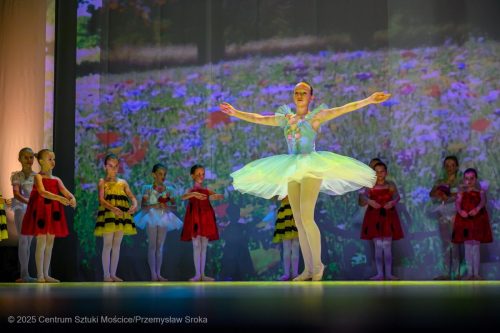 24 Zakończenie 33. sezonu artystycznego Ogniska Baletowego