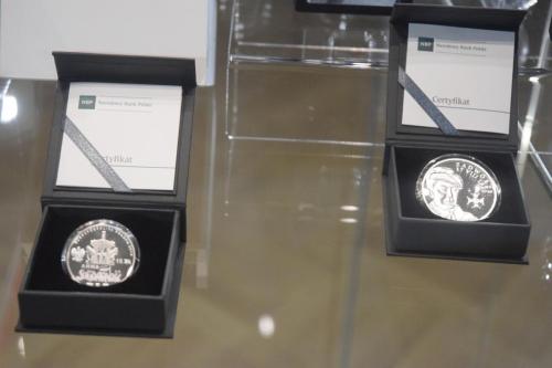 dsc-2406-copy Wizerunki wybitnych Polaków na monetach i banknotach Narodowego Banku Polskiego