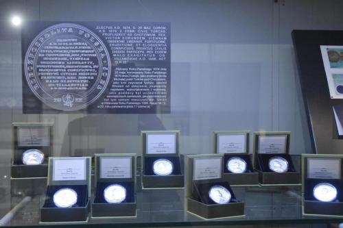 dsc-2428-copy Wizerunki wybitnych Polaków na monetach i banknotach Narodowego Banku Polskiego